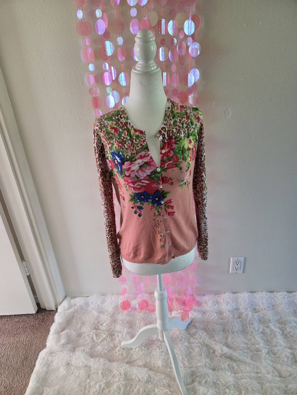 Joseph A Pink Floral Button-Down Cardigan with Leopard Sleeves